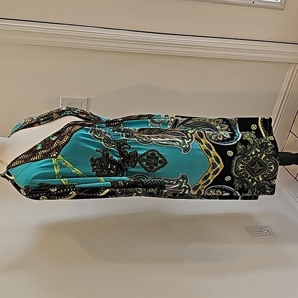 Relaxx Dress Green and Black Paisley print, 3/4 Sleeve. Size 2X  (14-16) - Picture 2 of 8